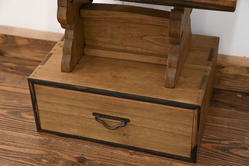 古民具・骨董 古い桐材と黒柿材の見台