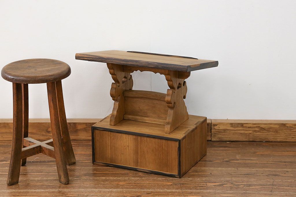 古民具・骨董 古い桐材と黒柿材の見台