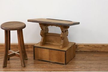 古民具・骨董 古い桐材と黒柿材の見台