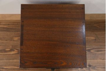 アンティーク家具　アンティーク 古い栓材のネームプレート付き6杯小引き出し(ネームプレート付き、小物収納)