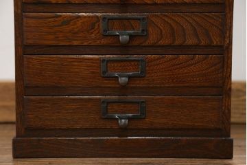 アンティーク家具　アンティーク 古い栓材のネームプレート付き6杯小引き出し(ネームプレート付き、小物収納)