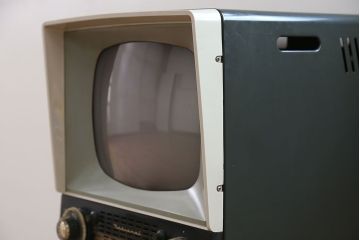 アンティーク雑貨　昭和レトロ ジャンク品 ナショナル製 アンティークテレビ