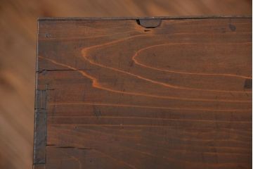 アンティーク家具　古民具・骨董 古い木の上質なモールガラス収納棚(下駄箱、食器棚)