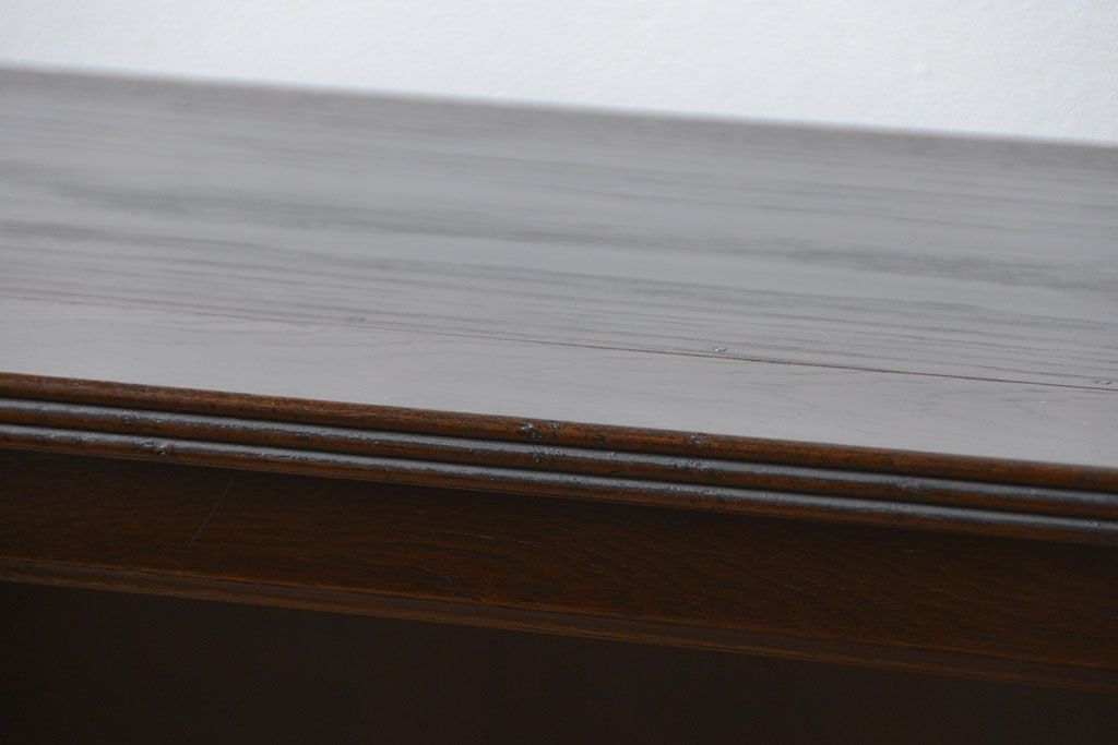 アンティーク家具　アンティーク スライド扉付きの脚付き引き出しスタッキング収納棚