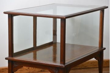 アンティーク家具　大正ロマン  象嵌と彫刻の入った高級ガラスケース(ショーケース)