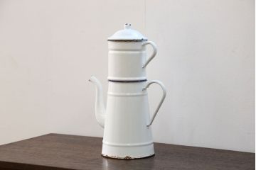 アンティーク雑貨　ジャンク品　フランスアンティーク  ホーロー製 ティーポット(2)(コーヒーポット)