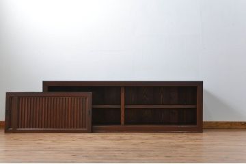 アンティーク家具　アンティーク 前面総欅材 縦桟引き戸の時代箪笥ローボード(水屋箪笥、テレビボード、テレビ台、キャビネット、収納棚)
