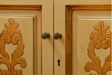 中古 スペインビンテージ エキゾチック キャビネット(カップボード)