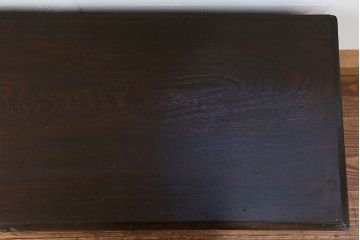 アンティーク家具　アンティーク 古い栓材の上質なローボード(テレビボード)