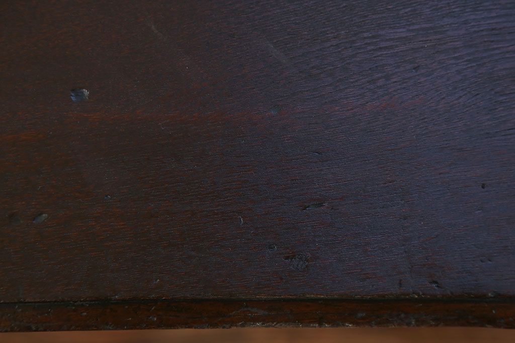 アンティーク家具　アンティーク 古い栓材の上質なローボード(テレビボード)