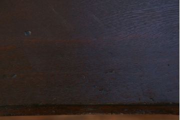 アンティーク家具　アンティーク 古い栓材の上質なローボード(テレビボード)