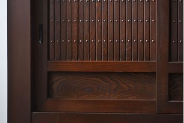 アンティーク家具　古民具・骨董 モダンで上質な背の高い六尺水屋箪笥(食器棚、収納棚)