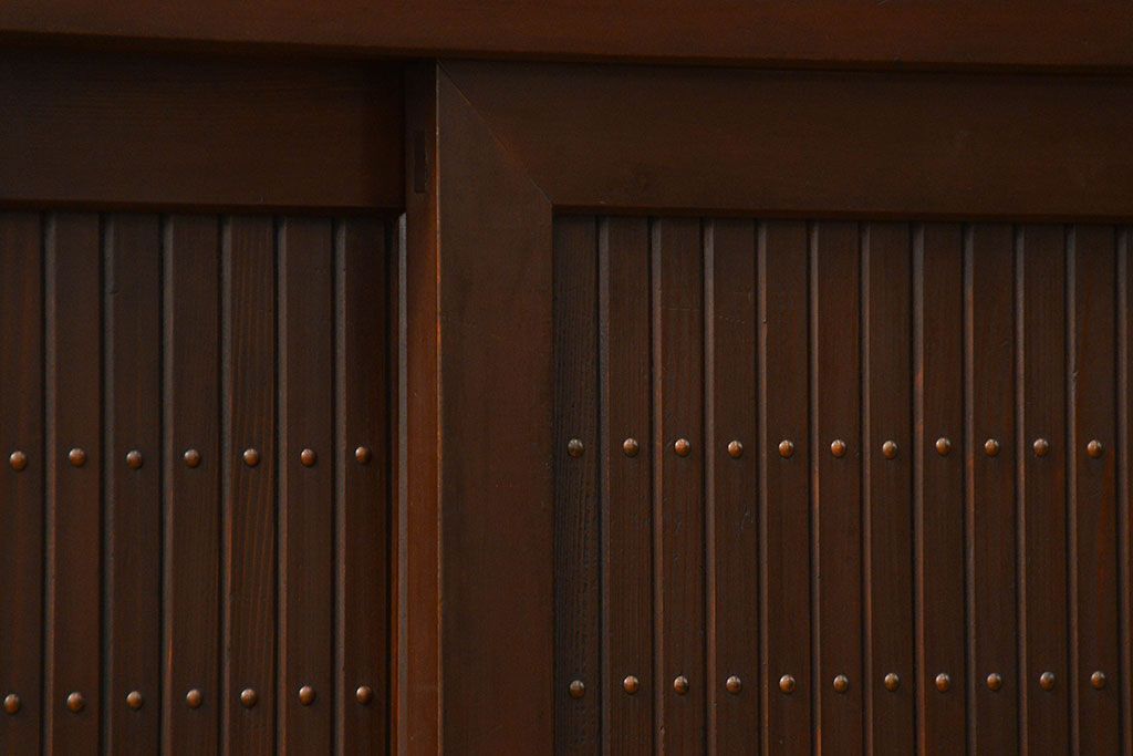 アンティーク家具　古民具・骨董 モダンで上質な背の高い六尺水屋箪笥(食器棚、収納棚)