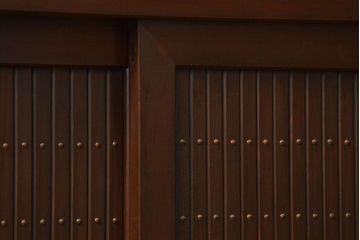 アンティーク家具　古民具・骨董 モダンで上質な背の高い六尺水屋箪笥(食器棚、収納棚)