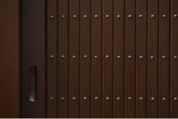 アンティーク家具　古民具・骨董 モダンで上質な背の高い六尺水屋箪笥(食器棚、収納棚)