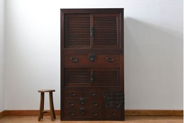アンティーク家具　古民具・骨董 分厚い金具の美濃帳場箪笥