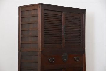 アンティーク家具　古民具・骨董 分厚い金具の美濃帳場箪笥