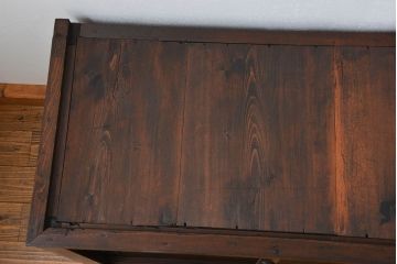 アンティーク家具　古民具・骨董 分厚い金具の美濃帳場箪笥