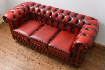 中古 イギリス直輸入 本革 チェスターフィールド ソファ