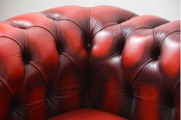 中古 イギリス直輸入 本革 チェスターフィールド ソファ