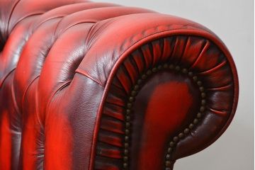 中古 イギリス直輸入 本革 チェスターフィールド ソファ