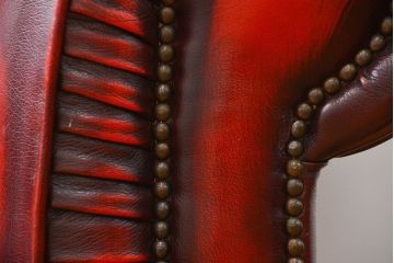 中古 イギリス直輸入 本革 チェスターフィールド ソファ