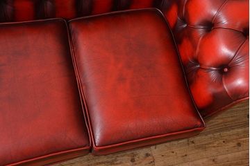 中古 イギリス直輸入 本革 チェスターフィールド ソファ