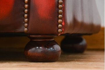 中古 イギリス直輸入 本革 チェスターフィールド ソファ