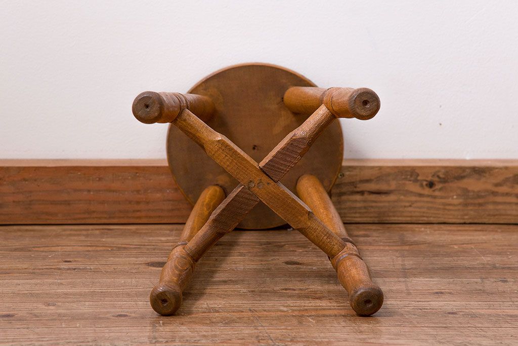 レトロ家具　昭和レトロ アンティーク 丸椅子(スツール)