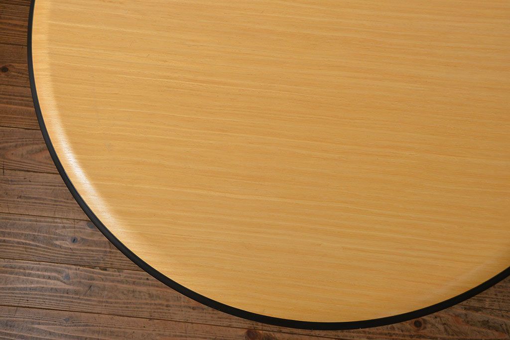 中古美品　ハーマン・ミラー　ティアドロップテーブル