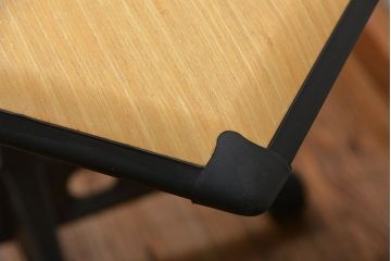 中古美品　ハーマン・ミラー　ティアドロップテーブル