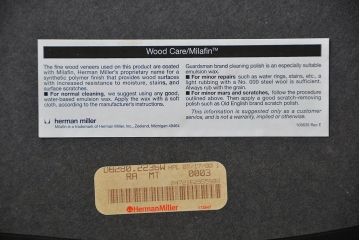 中古美品　ハーマン・ミラー　ティアドロップテーブル