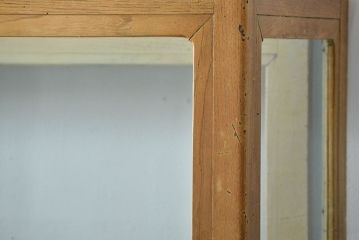アンティーク家具 アンティーク 味のあるペンキのはげた大きなガラスケース(ショーケース)
