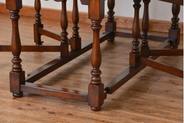 アンティーク家具　イギリスアンティーク 希少特大 オーク材 8〜9人掛けバタフライテーブル(エクステンションテーブル)