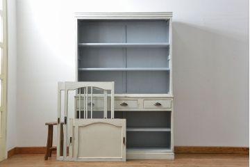 アンティーク家具　アンティークペイント　大きな二段重ねキャビネット(食器棚、収納棚)