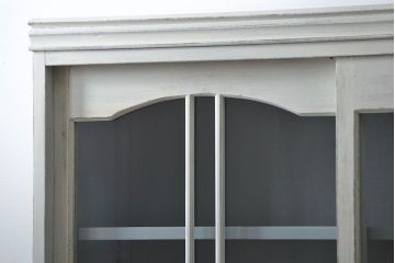 アンティーク家具　アンティークペイント　大きな二段重ねキャビネット(食器棚、収納棚)