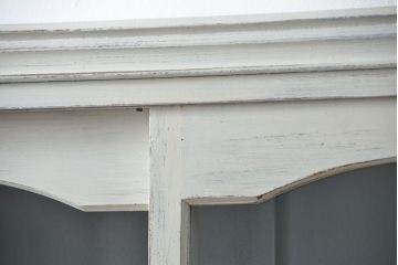 アンティーク家具　アンティークペイント　大きな二段重ねキャビネット(食器棚、収納棚)