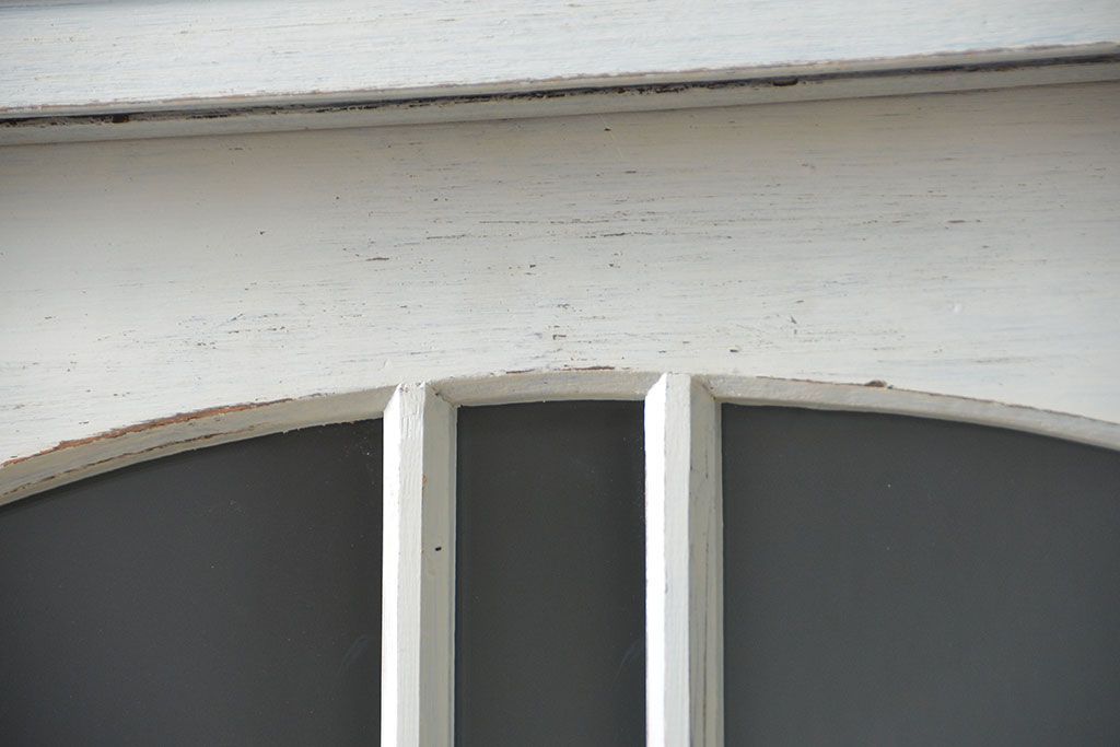 アンティーク家具　アンティークペイント　大きな二段重ねキャビネット(食器棚、収納棚)