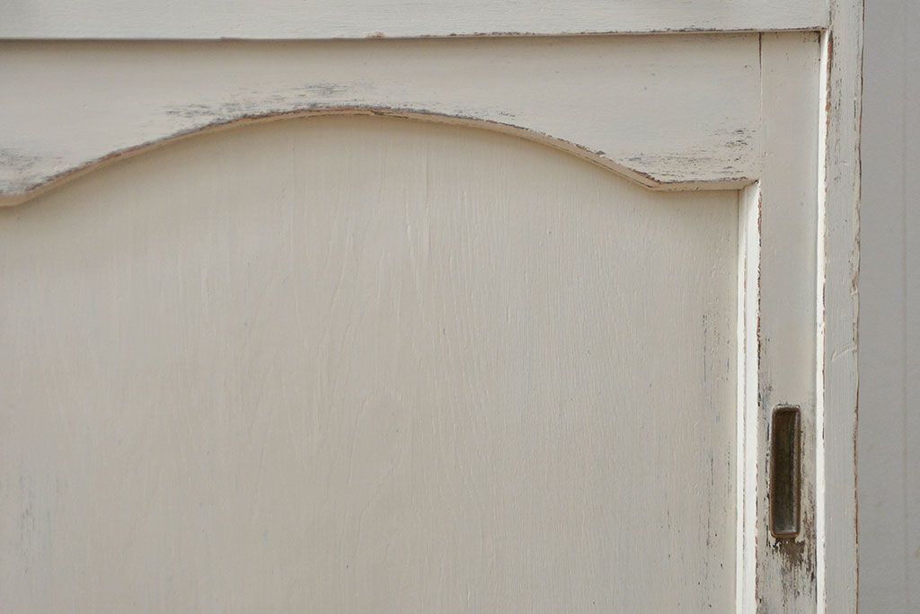 アンティーク家具　アンティークペイント　大きな二段重ねキャビネット(食器棚、収納棚)