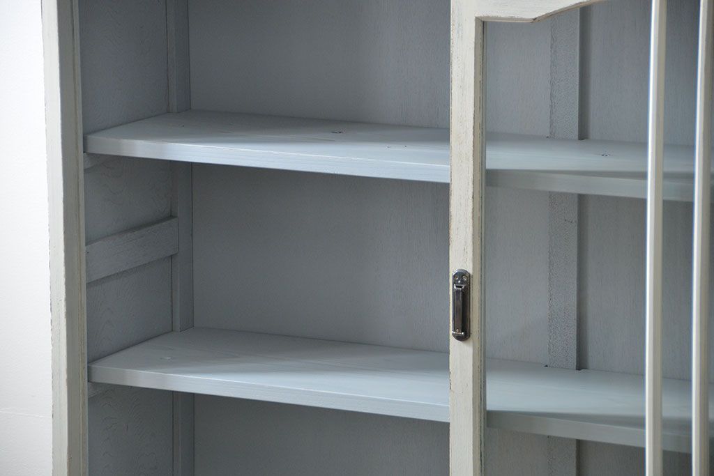 アンティーク家具　アンティークペイント　大きな二段重ねキャビネット(食器棚、収納棚)