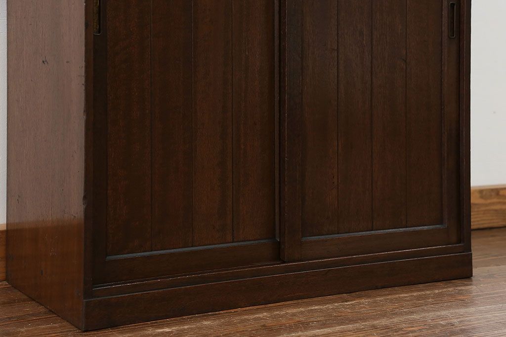 レトロ家具　昭和レトロ シンプルな下駄箱(収納棚、靴箱)