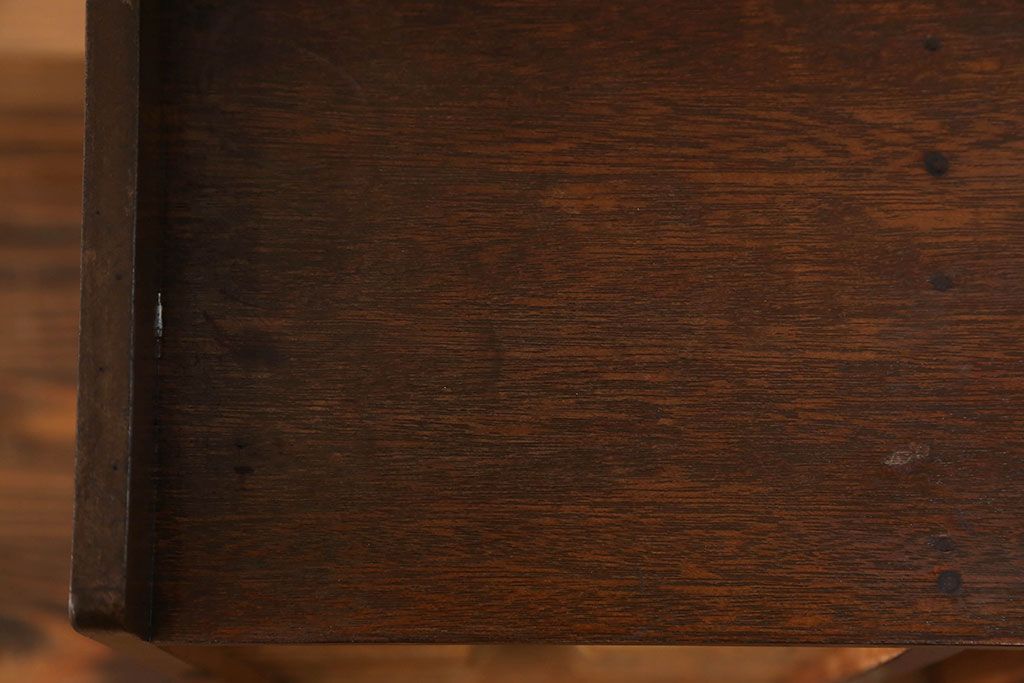 アンティーク家具　アンティーク ガラスの取っ手の小さなカルテケース(書類棚)