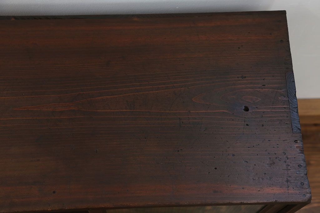 アンティーク家具　アンティーク モールガラス入りの小さな収納棚