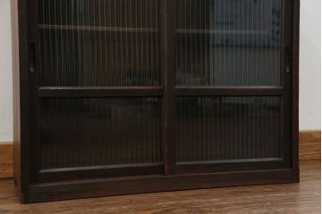 アンティーク家具　アンティーク モールガラス入りの小さな収納棚