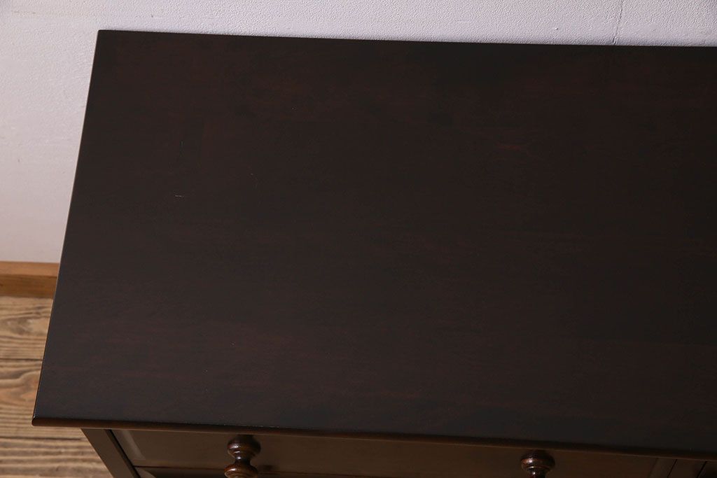 北海道民芸家具　シックな風合いのチェスト(ローボード)(1)