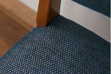 アンティーク家具　アンティーク 古い木の小さな回転椅子(1)(回転イス、チェア)