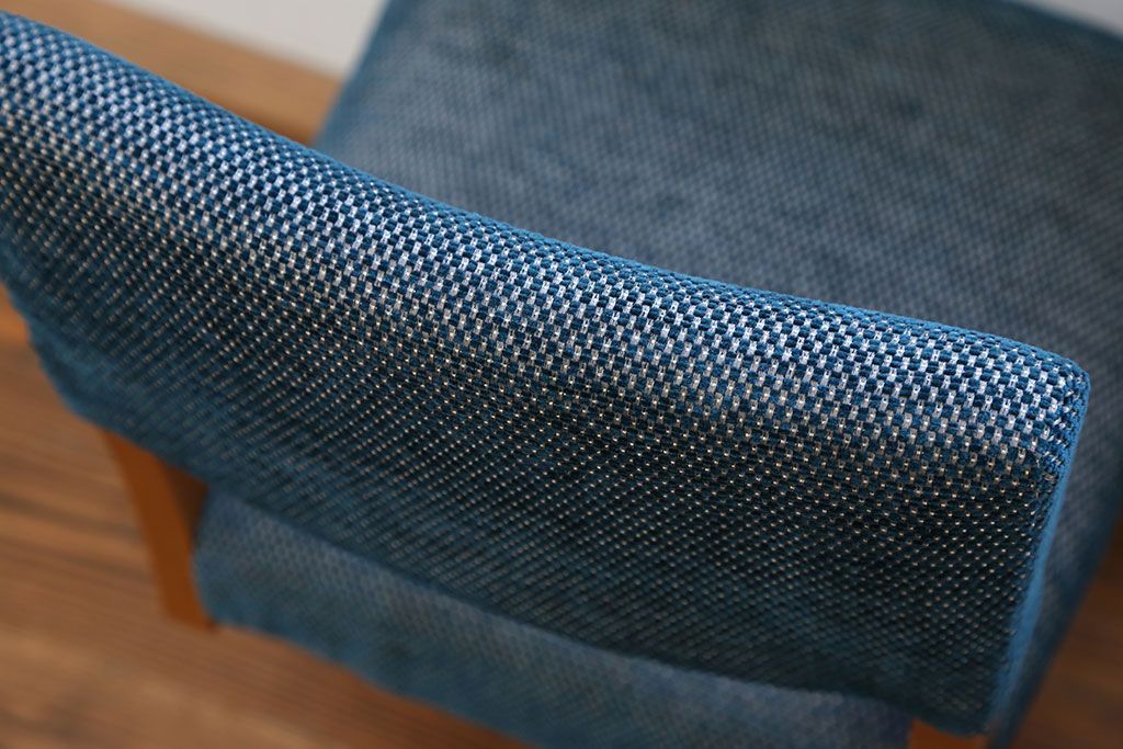 アンティーク家具　アンティーク 古い木の小さな回転椅子(1)(回転イス、チェア)