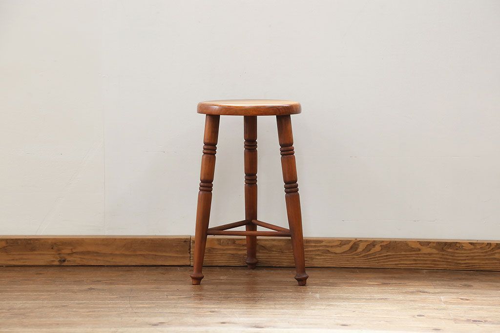 中古 かわいいデザインの木製スツール(丸椅子)
