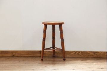 中古 かわいいデザインの木製スツール(丸椅子)