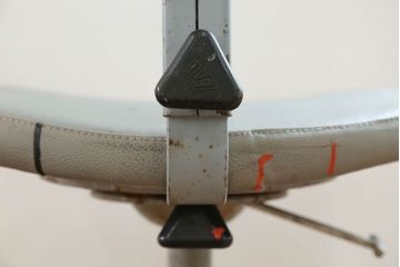 ヴィンテージ家具　イギリスビンテージ ファクトリー 回転椅子(1)(チェア、イス)